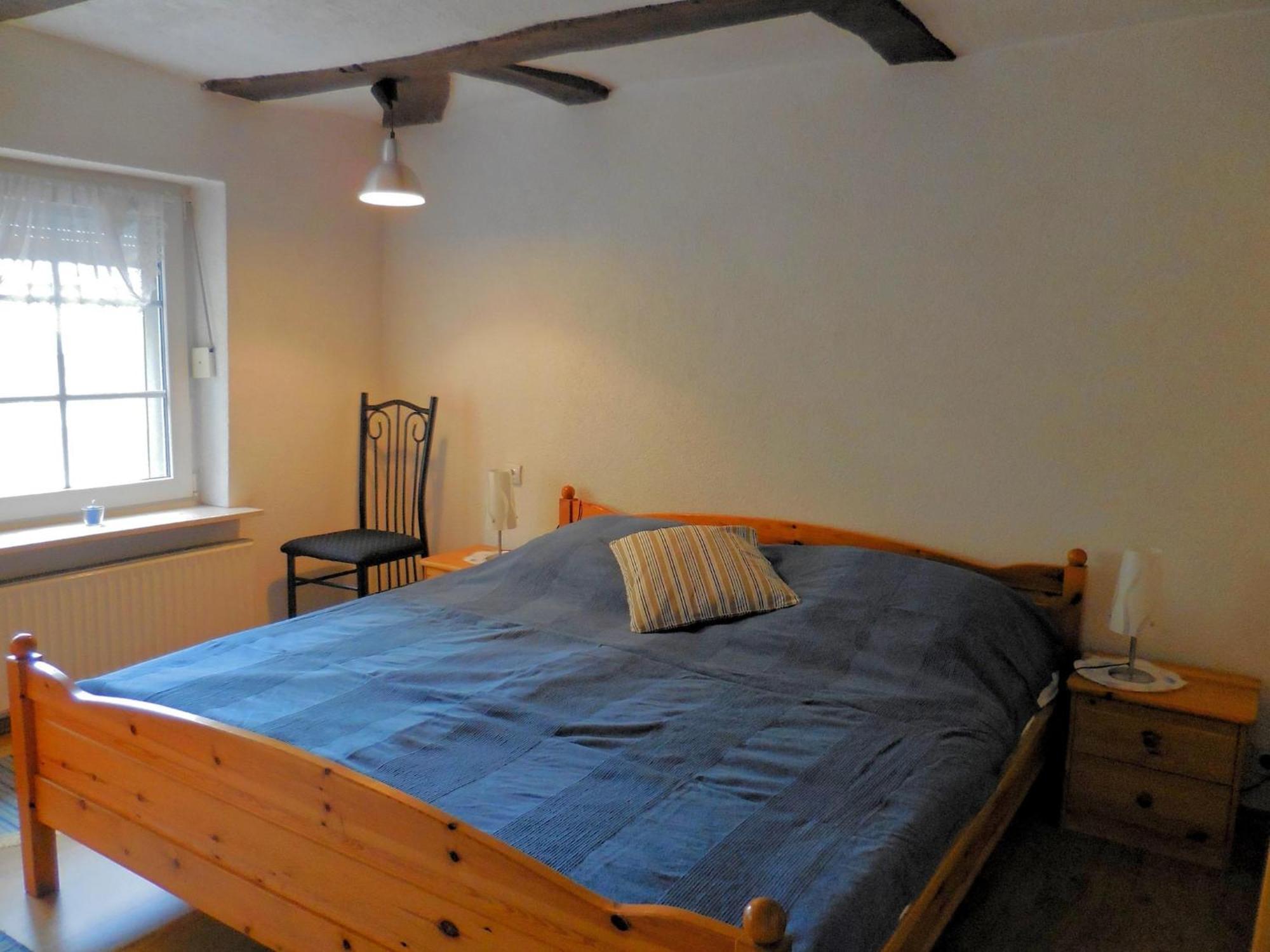 Small Apartment In Hesse With Terrace And Garden Frielendorf Bagian luar foto